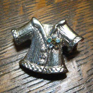 Flapper Girl Art Deco Coat Jacket Pin Brooch